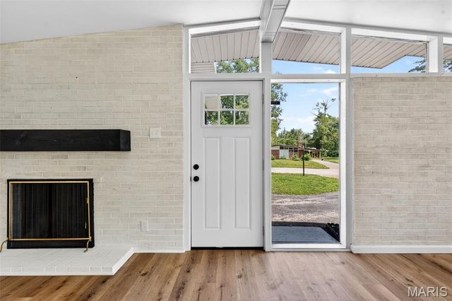8445 Bayberry Drive, Berkeley, MO 63134