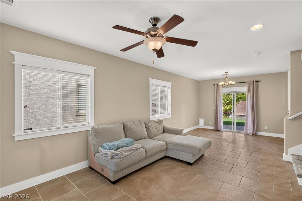 8112 Winterfell Place, Las Vegas, NV 89166 — photo 5