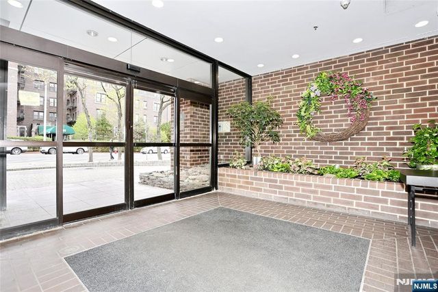 770 Anderson Avenue 5F, Cliffside Park, NJ 07010