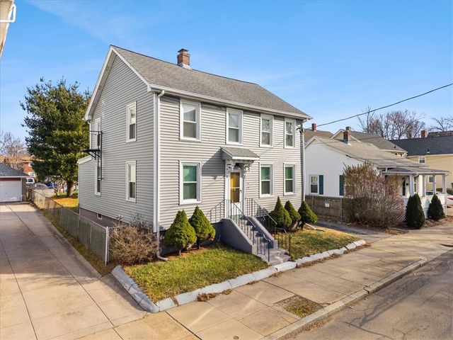 154 Summit Street, Pawtucket, RI 02860