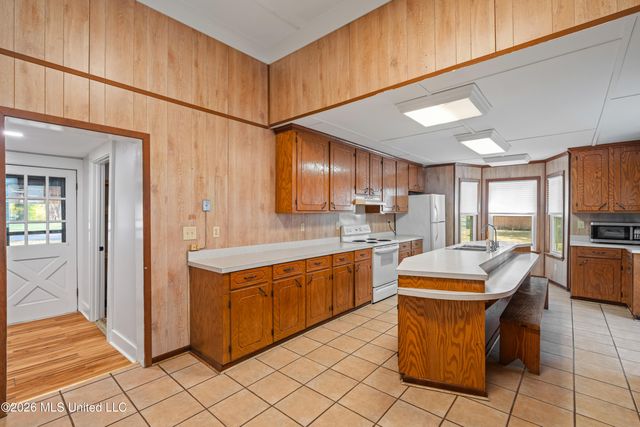 100 Poplar Street, Sumrall, MS 39482