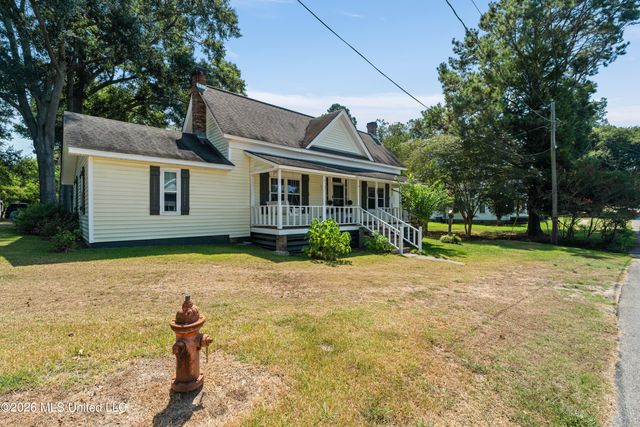 100 Poplar Street, Sumrall, MS 39482