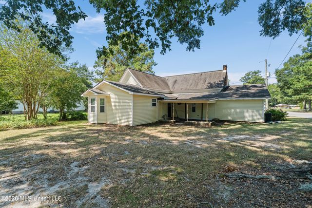 100 Poplar Street, Sumrall, MS 39482