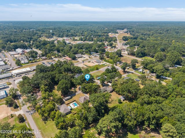 100 Poplar Street, Sumrall, MS 39482