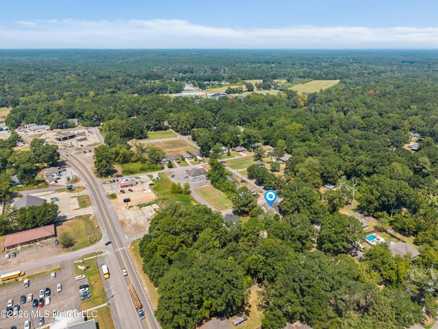100 Poplar Street, Sumrall, MS 39482