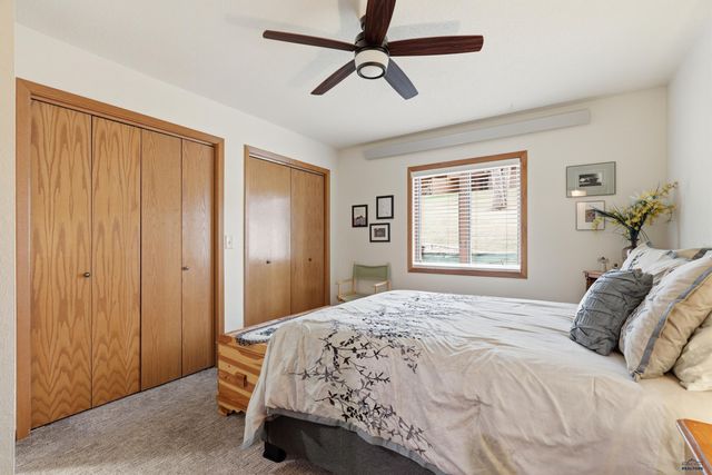 4904 GALENA DR, Rapid City, SD 57702