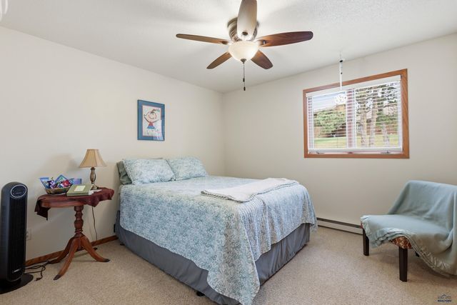 4904 GALENA DR, Rapid City, SD 57702