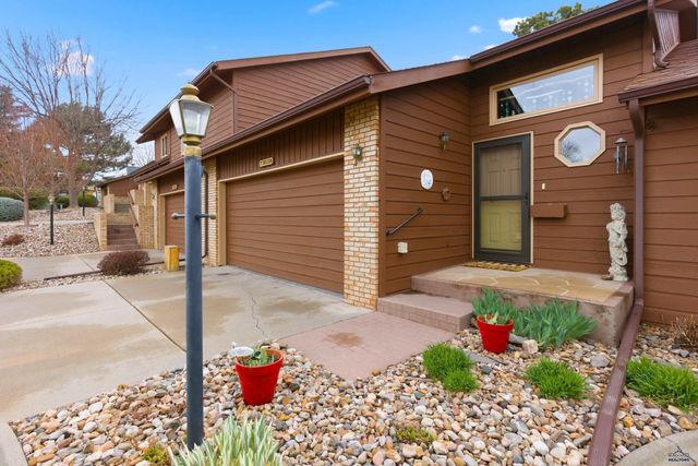 4904 GALENA DR, Rapid City, SD 57702