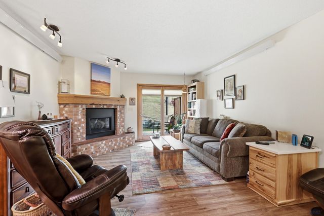 4904 GALENA DR, Rapid City, SD 57702