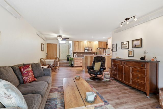 4904 GALENA DR, Rapid City, SD 57702