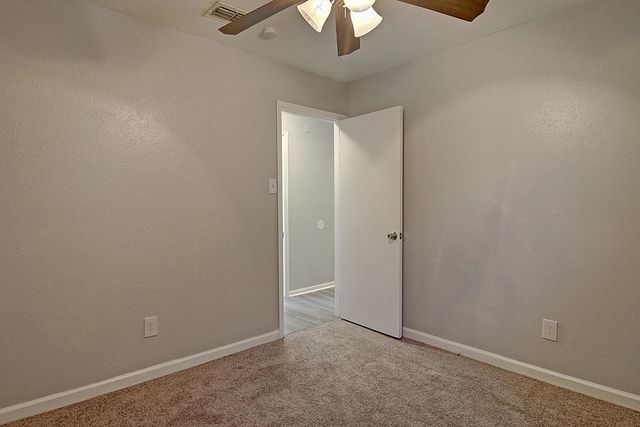 1947 Sean Dr, Corpus Christi, TX 78412