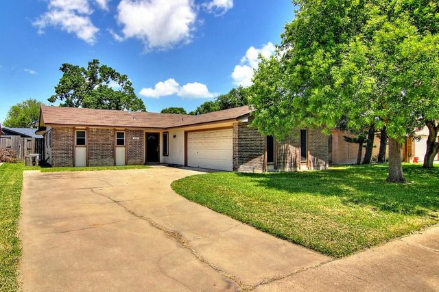 1947 Sean Dr, Corpus Christi, TX 78412