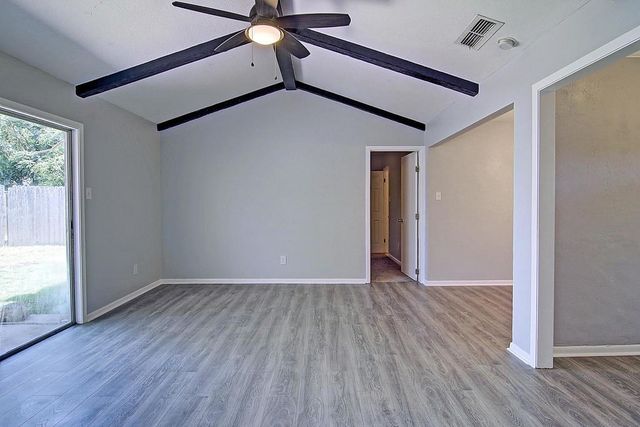 1947 Sean Dr, Corpus Christi, TX 78412