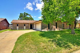 1947 Sean Dr, Corpus Christi, TX 78412