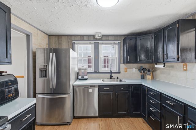 103 Maple Street, East Hartford, CT 06118