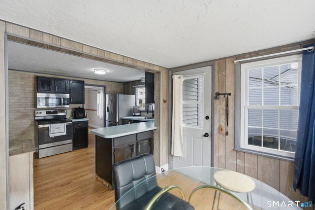 103 Maple Street, East Hartford, CT 06118