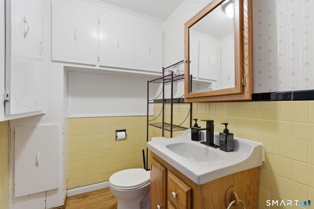 103 Maple Street, East Hartford, CT 06118