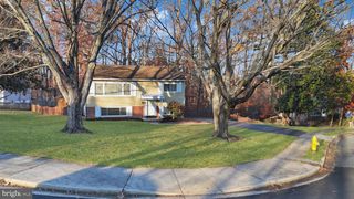 1916 WILLOW LN, Woodbridge, VA 22191