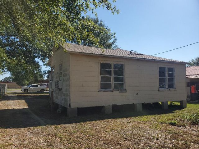 737 Roberts St Unit A, Deridder, LA 70634