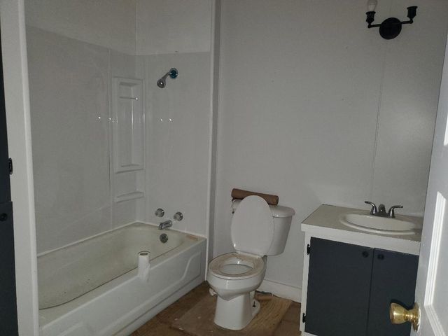 737 Roberts St Unit A, Deridder, LA 70634