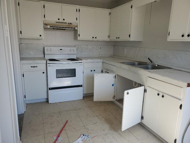 737 Roberts St Unit A, Deridder, LA 70634