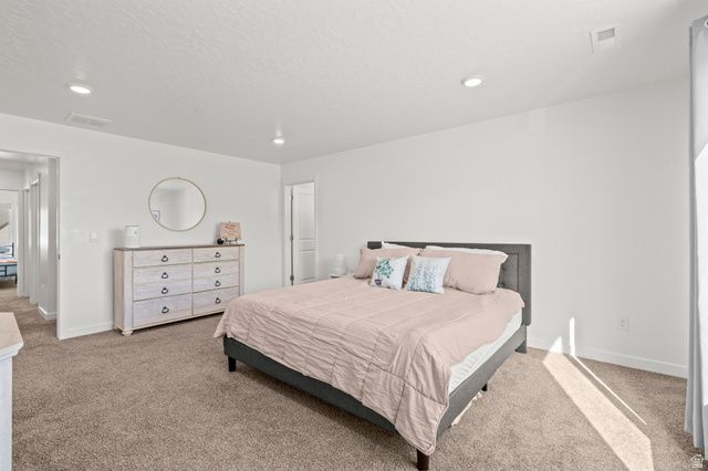3742 S GOLD BANK DR, Magna, UT 84044