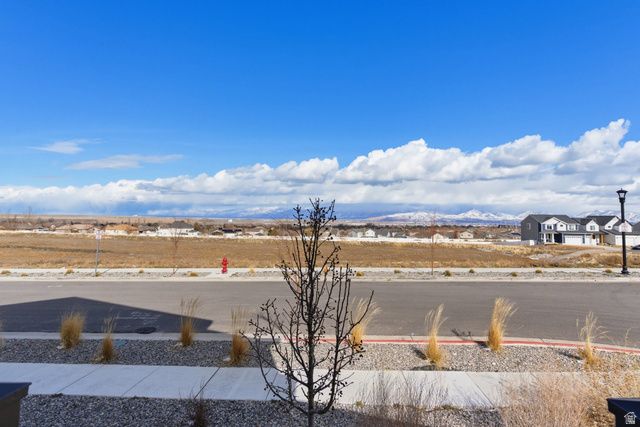 3742 S GOLD BANK DR, Magna, UT 84044