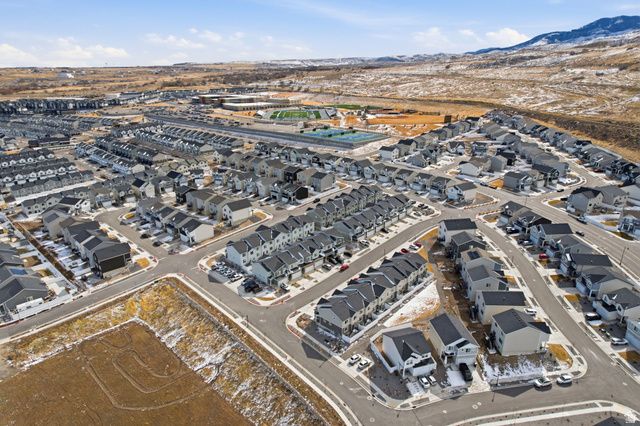3742 S GOLD BANK DR, Magna, UT 84044