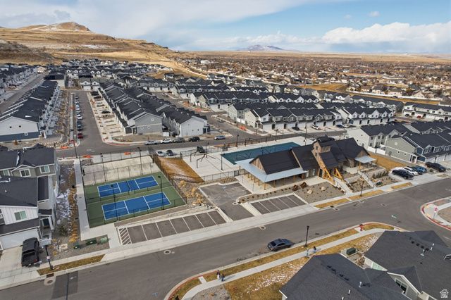 3742 S GOLD BANK DR, Magna, UT 84044