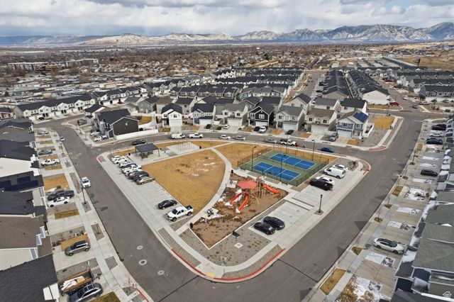 3742 S GOLD BANK DR, Magna, UT 84044