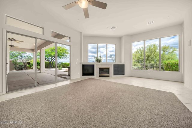 9752 E ROADRUNNER Drive, Scottsdale, AZ 85262