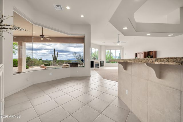 9752 E ROADRUNNER Drive, Scottsdale, AZ 85262
