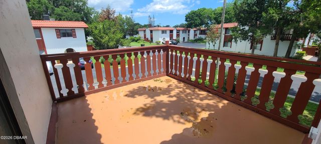 2118 Oak Meadow Circle, South Daytona, FL 32119