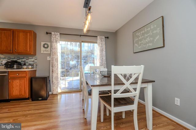 407 CROSSWINDS DR, Lititz, PA 17543