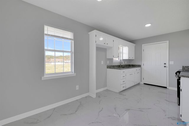 5316 Martin Avenue NE, Fort Payne, AL 35967