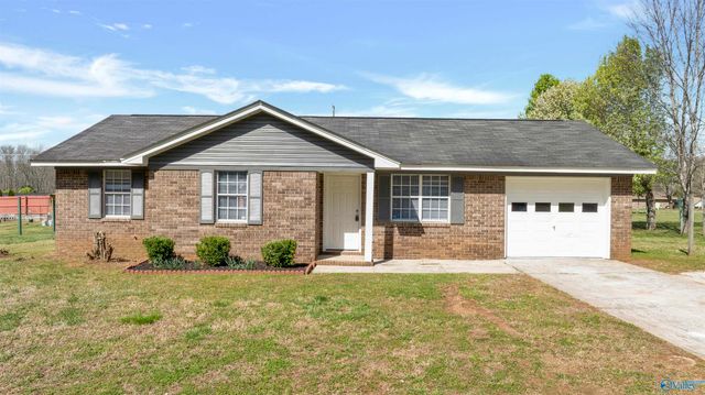 5316 Martin Avenue NE, Fort Payne, AL 35967