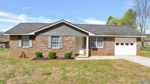 5316 Martin Avenue NE, Fort Payne, AL 35967