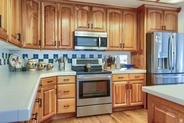 5708 S 950 E, South Ogden, UT 84405