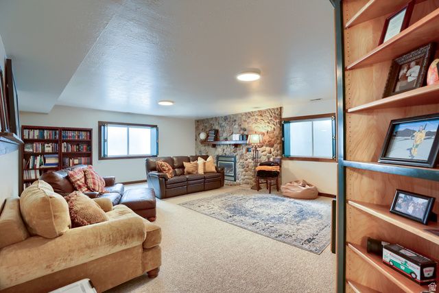 5708 S 950 E, South Ogden, UT 84405