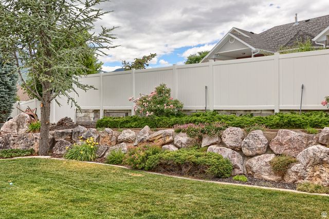 5708 S 950 E, South Ogden, UT 84405