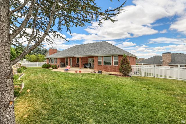 5708 S 950 E, South Ogden, UT 84405
