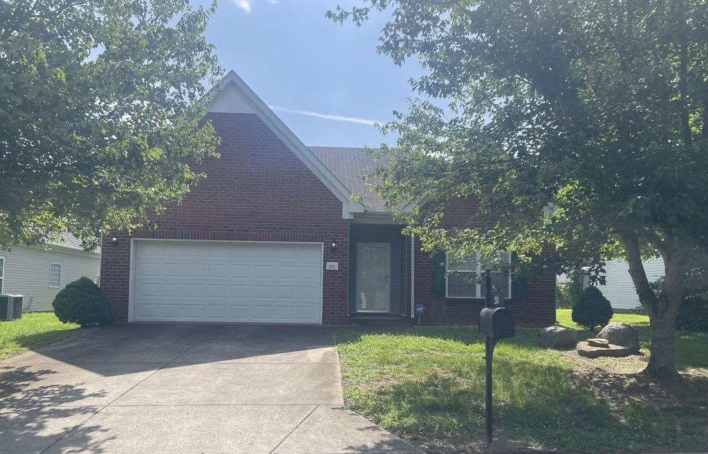203 Neal Ave, Smyrna, TN 37167