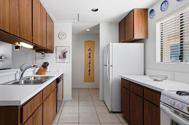 1370 E Gem Circle, Palm Springs, CA 92264