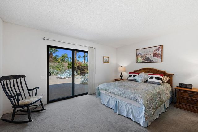 1370 E Gem Circle, Palm Springs, CA 92264