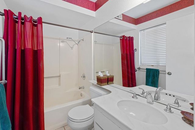 1370 E Gem Circle, Palm Springs, CA 92264