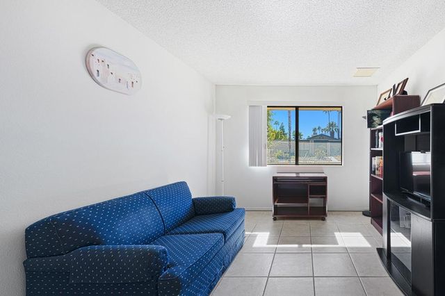 1370 E Gem Circle, Palm Springs, CA 92264