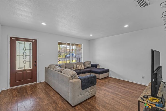 204 Zinnia Drive, Killeen, TX 76542