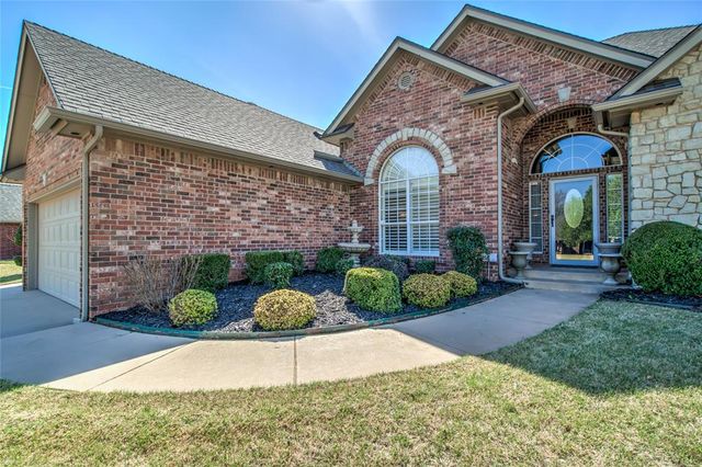 18017 San Mateo Court, Edmond, OK 73012