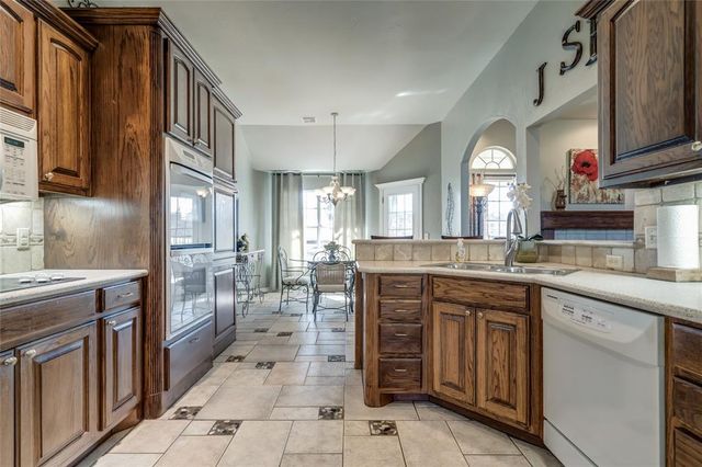 18017 San Mateo Court, Edmond, OK 73012