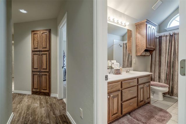 18017 San Mateo Court, Edmond, OK 73012